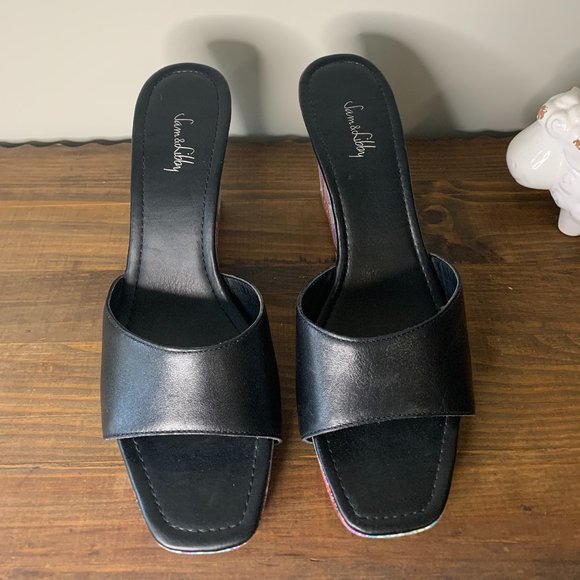 Sam & Libby Wedges - Picture 2 of 8